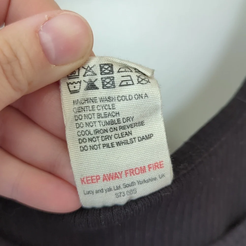 Lucy & Yak Susie Vest Top: ORGANIC COTTON & LENZING ECOVERO - Black - Size XL - Picture 6 of 7